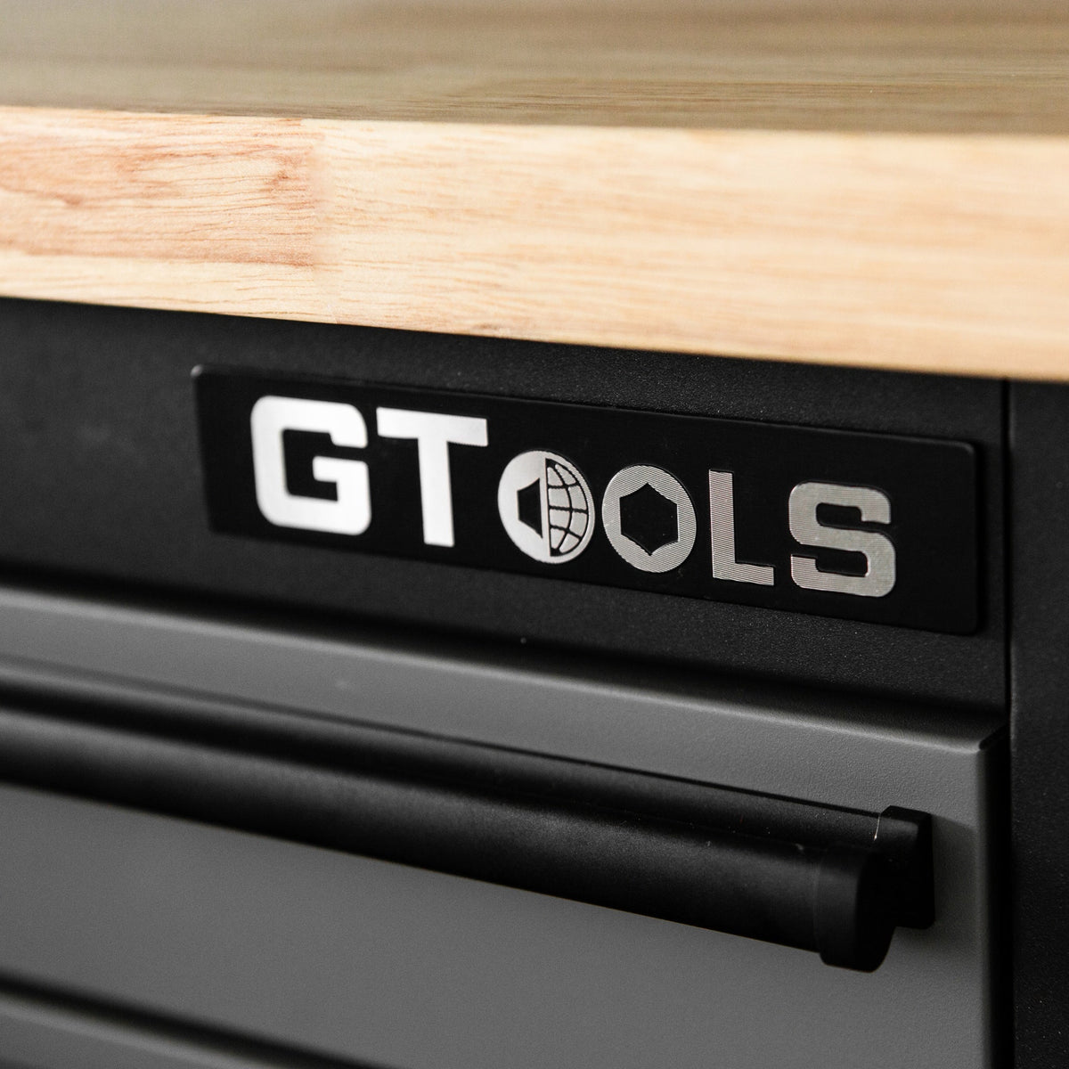 GTools GT7218 72-Inch Rolling Tool Chest Workstation