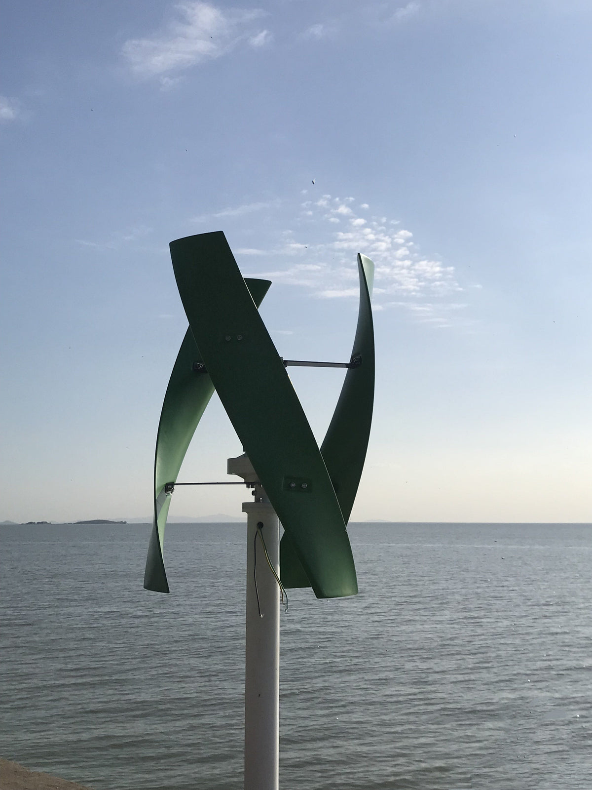 FX Series Vertical Wind Turbine Generator – 600W &amp; 1000W